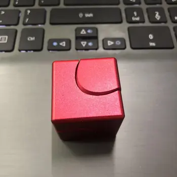Aliaj Metal Pătrat Degetul Giroscop Rotativ Cub De Decompresie Jucărie Jucărie De Învățământ Cadou Metru Cub Frământa Parte Spinner